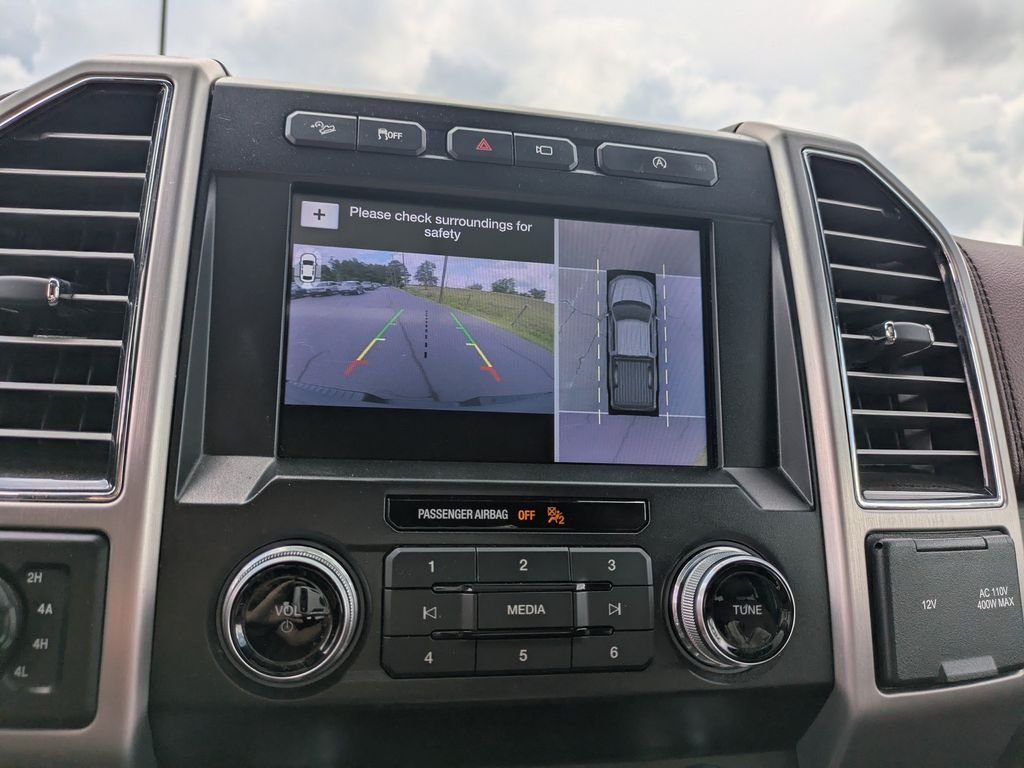 Used 2019 White Ford Platinum image 23