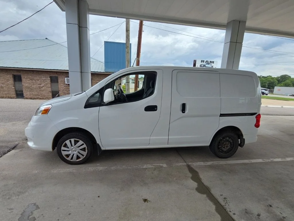 Used 2020 White Nissan SV image 2