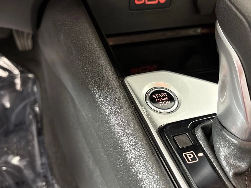 Used 2024 Black Nissan 2.5 SV image 33