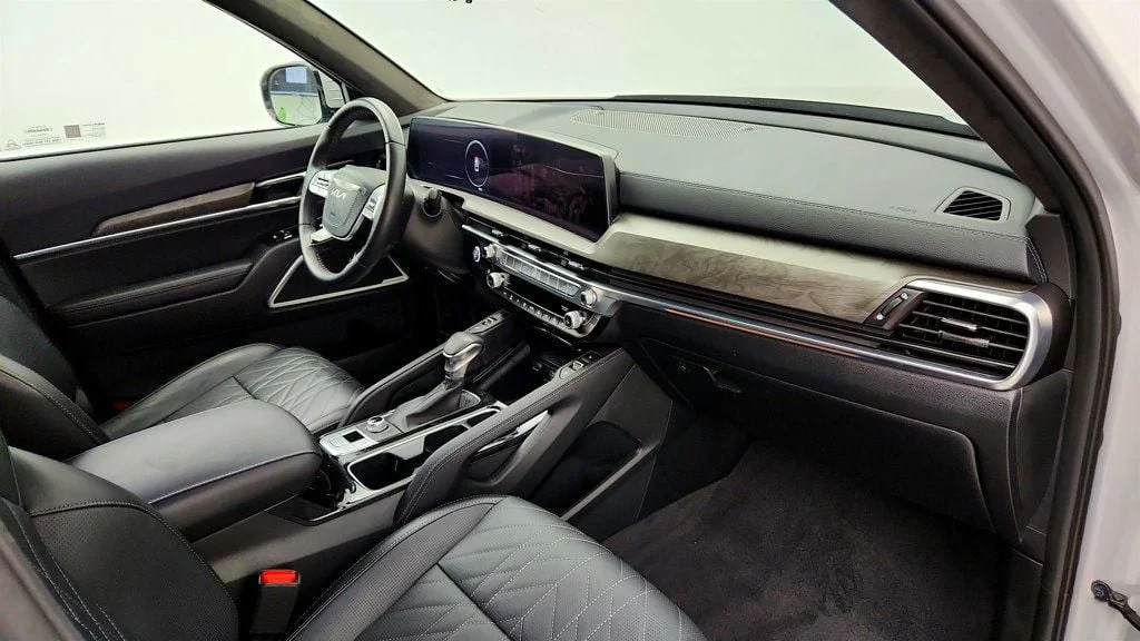 Used 2025 Gravity Gray Kia SX-Prestige X-Pro AWD image 26