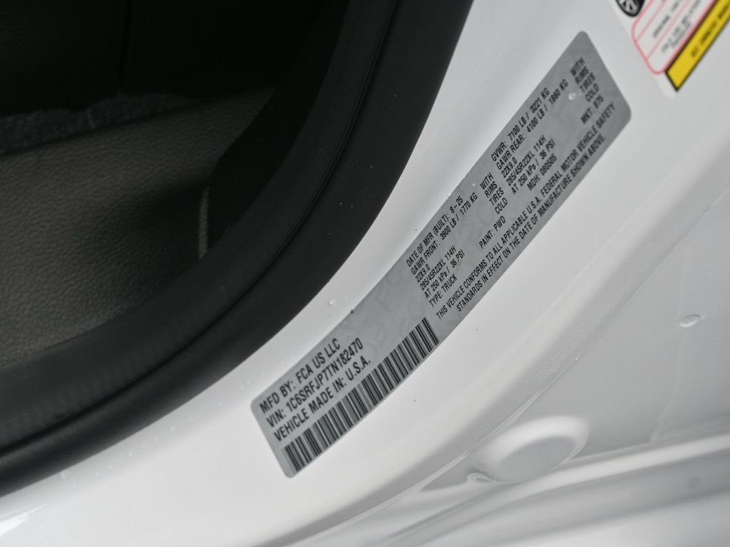 New 2026 Ivory White Tri-Coat Pearl-Coat Exterior Paint RAM Laramie image 33
