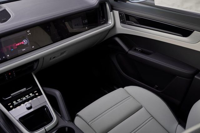 2026 Porsche Cayenne Coupe Base - Photo 23