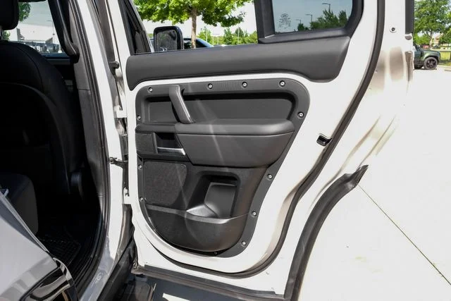 New 2026 Borasco Grey Land Rover X-Dynamic SE image 57