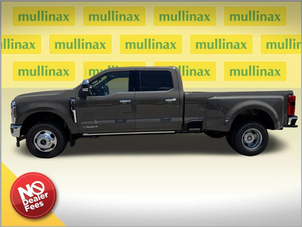 New 2026 Gray Ford King Ranch image 2