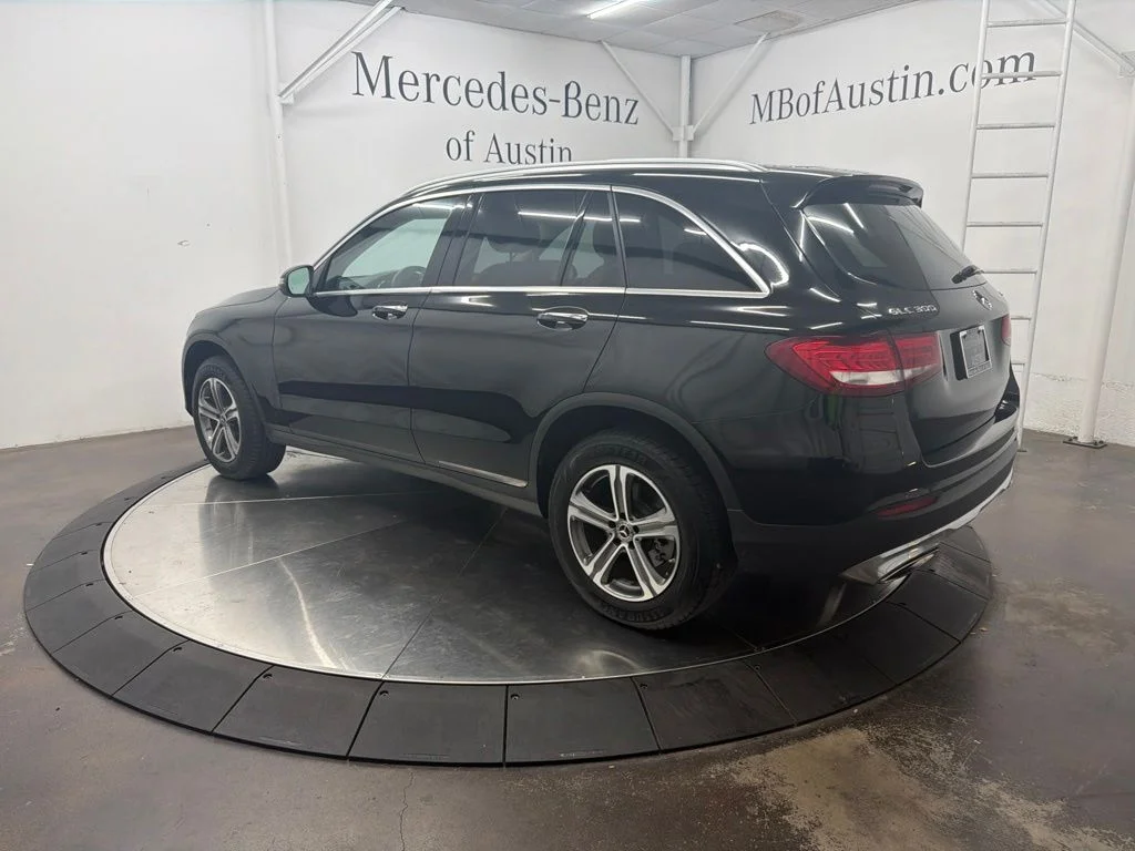Used 2018  Mercedes-Benz GLC 300 image 5