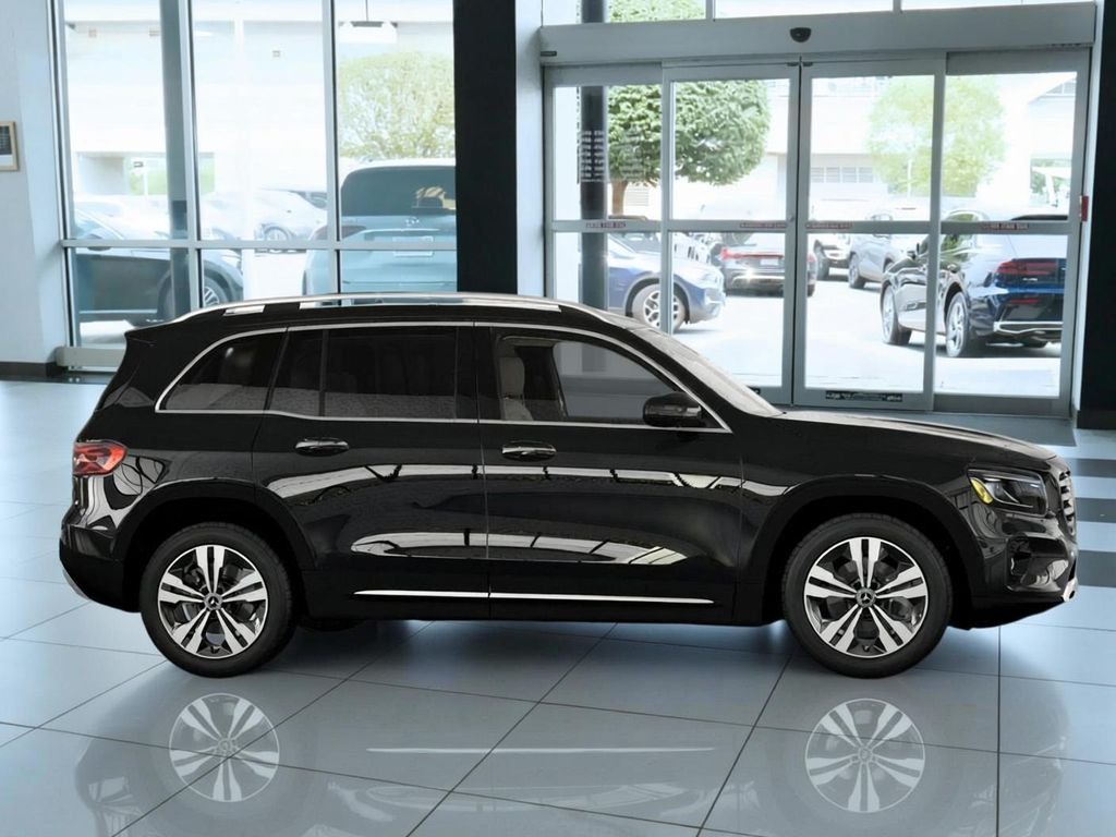 New 2026 Night Black Mercedes-Benz GLB 250 image 15