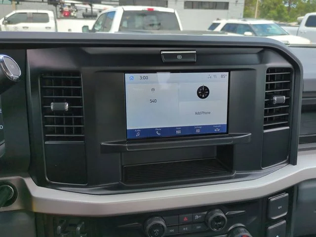 New 2026 Oxford White Ford F-250® XL image 17