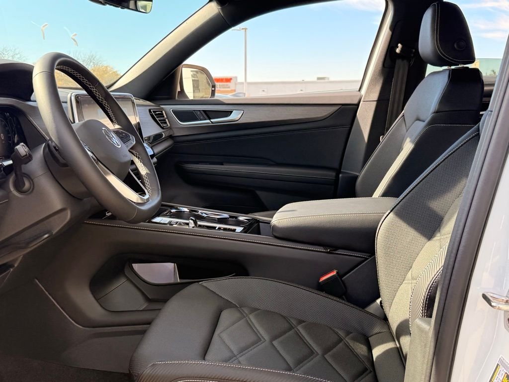 2026 Volkswagen Atlas Cross Sport SE w/Tech - Photo 10