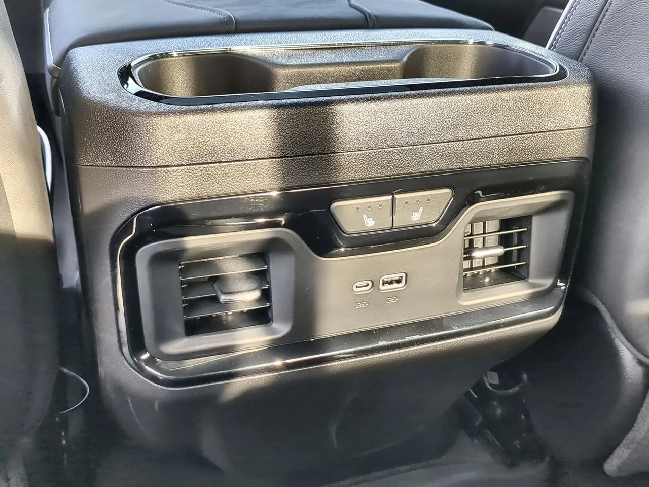 New 2026 Sterling Metallic GMC AT4X image 22