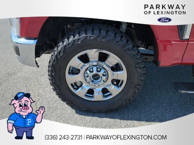 Used 2024 Red Ford Lariat image 10