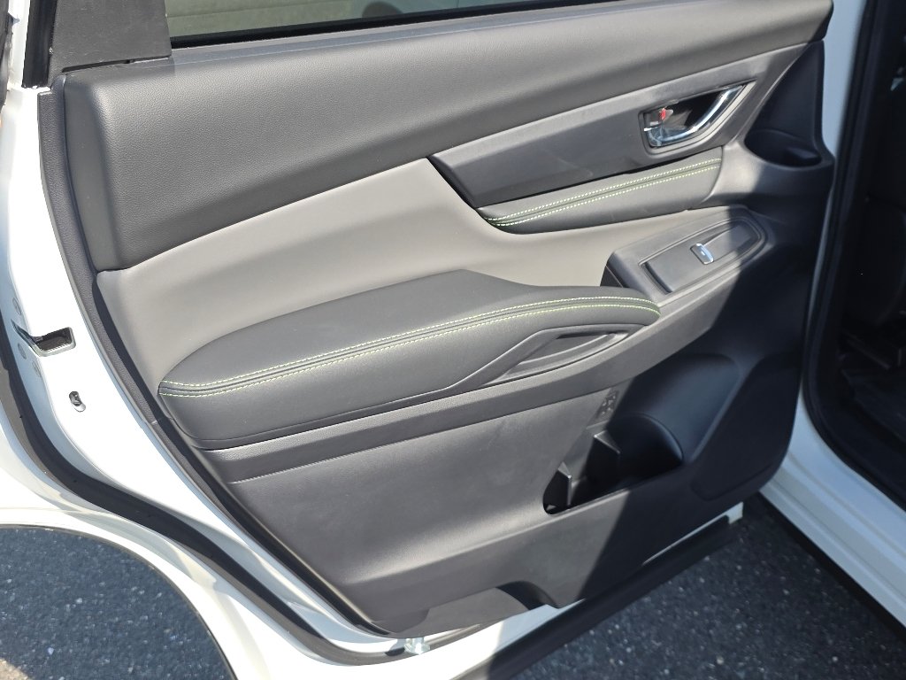 Used 2023 Crystal White Pearl Subaru Onyx Edition image 32