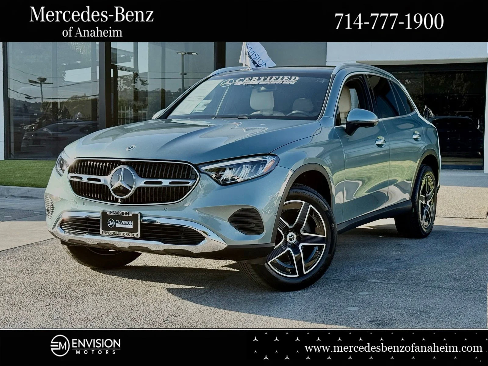 2026 Mercedes-Benz GLC GLC 300's photo