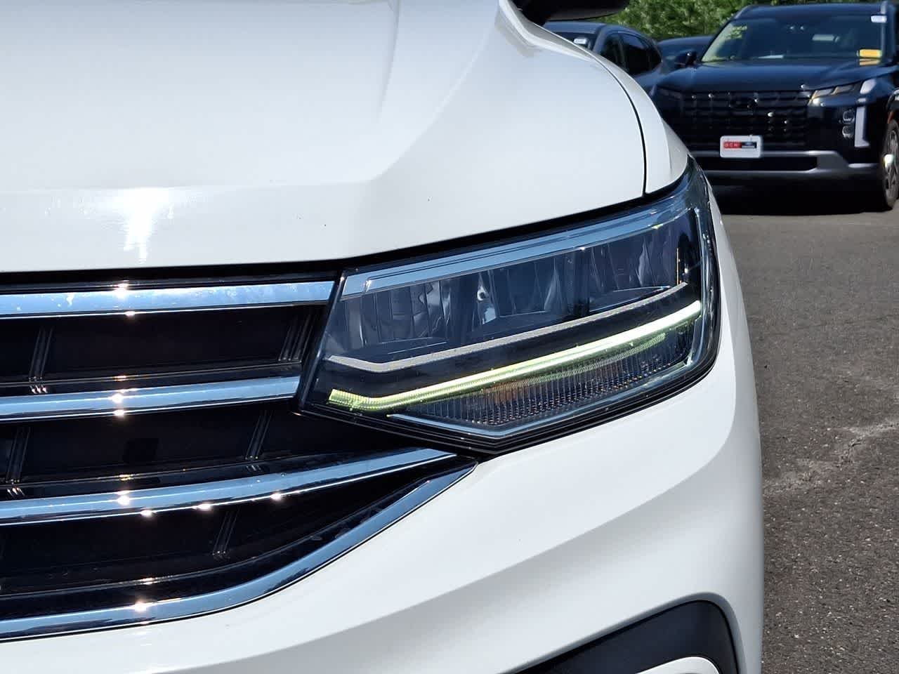 Certified Used 2024 Pure White Volkswagen SE image 30