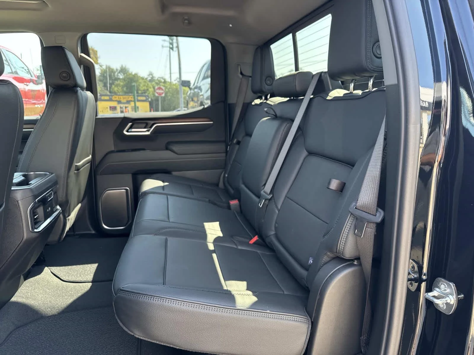 2026 GMC Sierra 1500 Denali - Photo 8