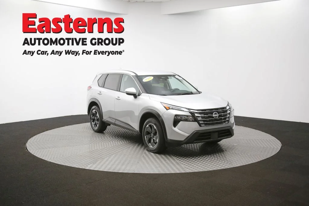 Used 2024 Silver Nissan SV image 49