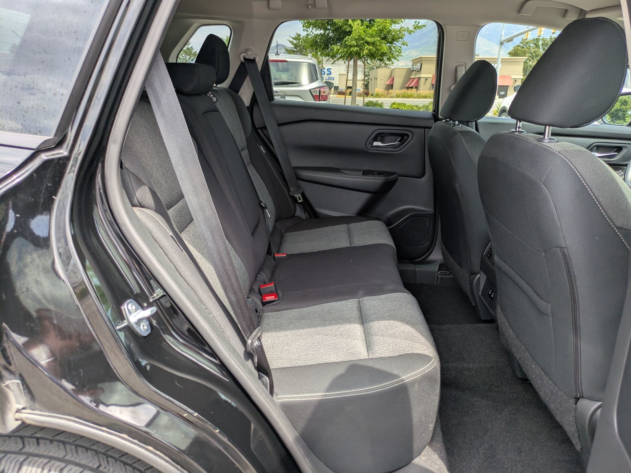 Used 2024 Super Black Nissan SV image 28