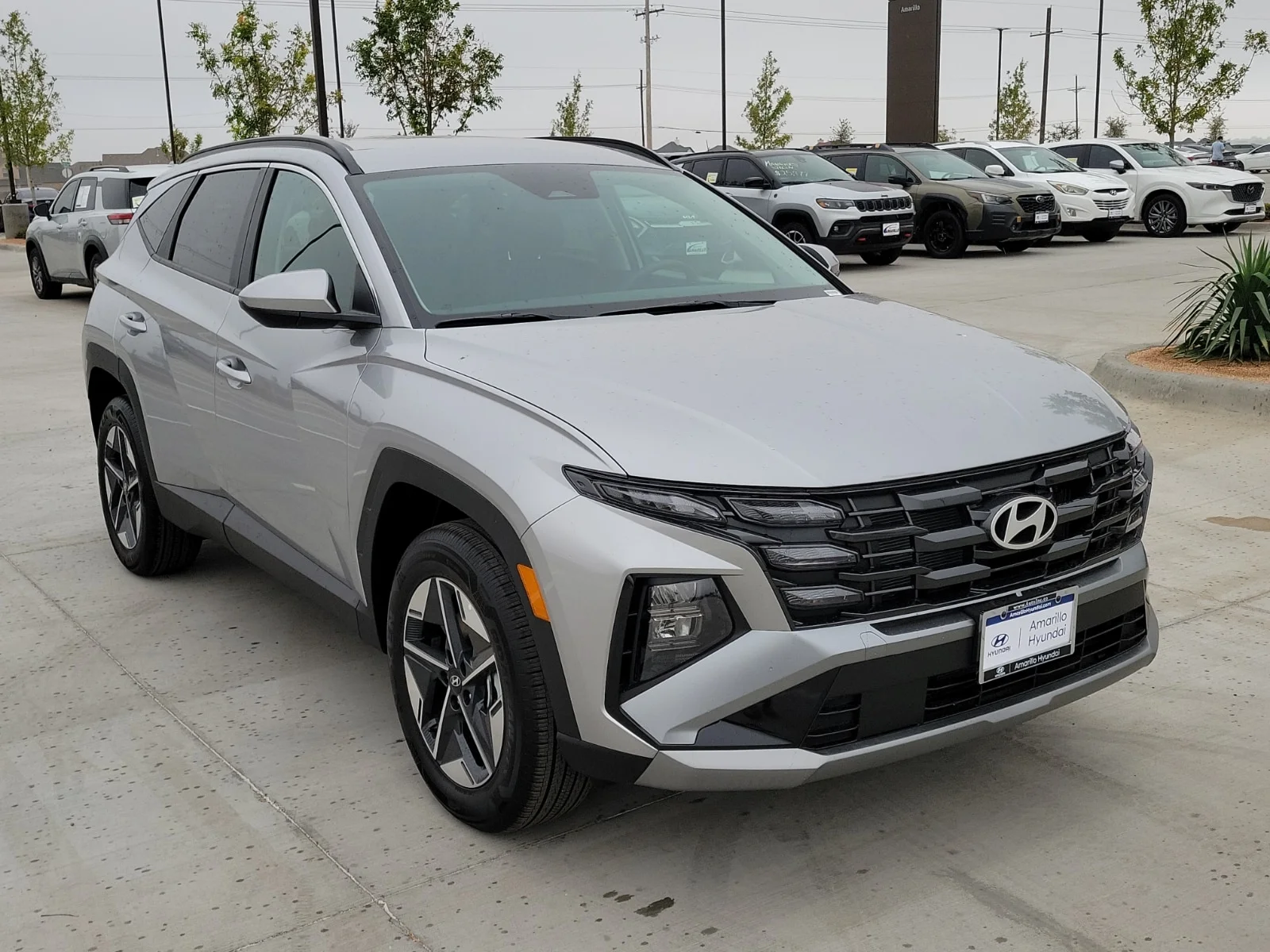 New 2026 Shimmering Silver Hyundai SEL 4dr All-Wheel Drive image 6