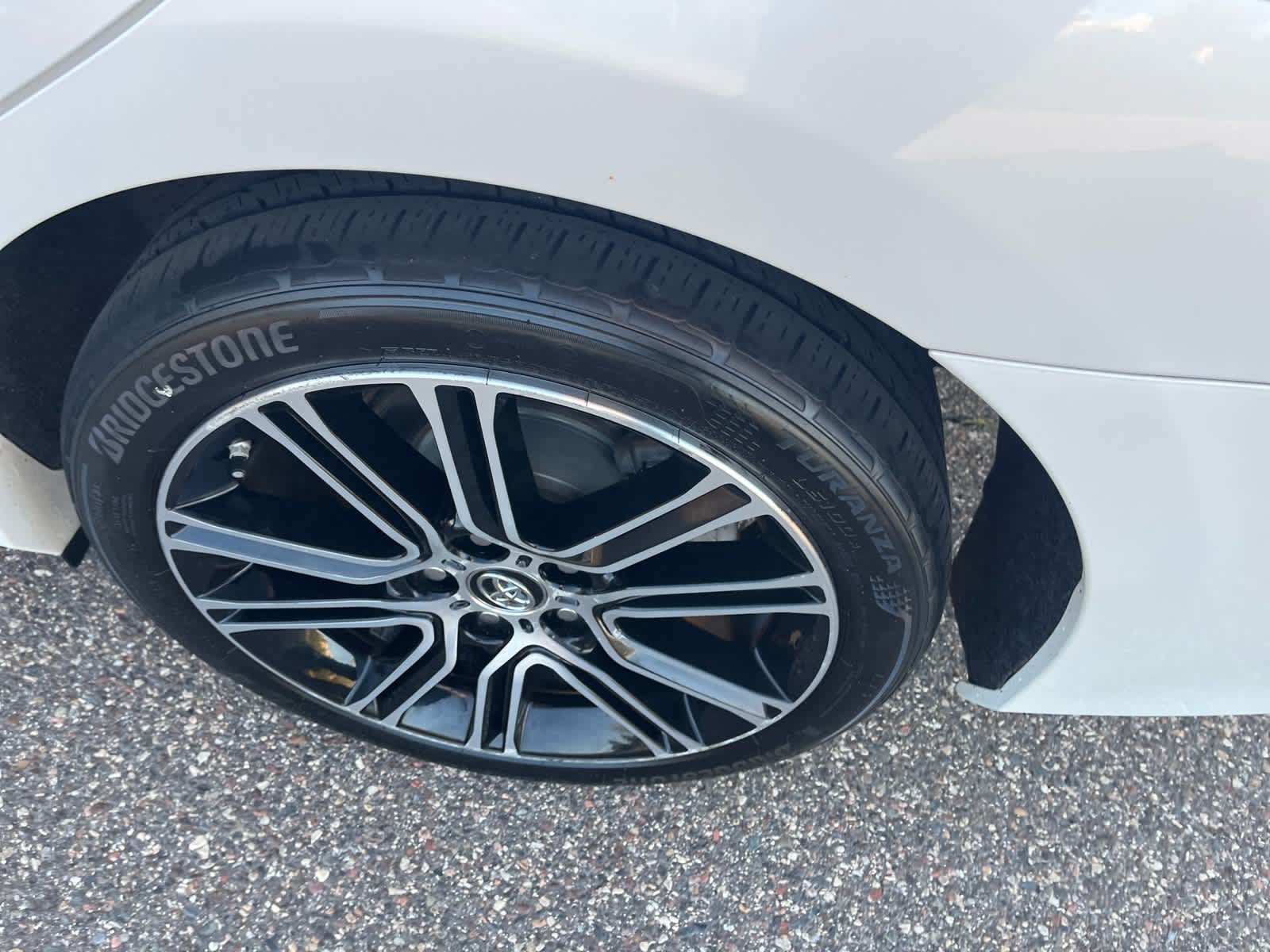 Used 2016 Blizzard Pearl Toyota SE w/Special Edition Pkg image 7