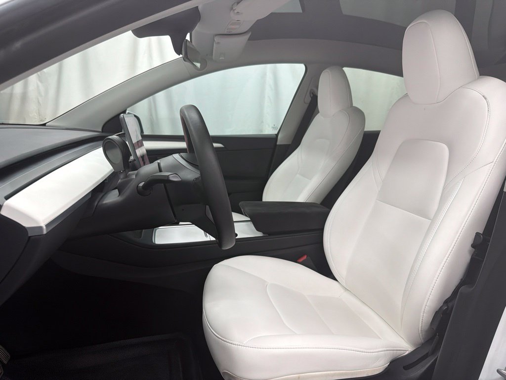 Used 2023 White Tesla Long Range image 12