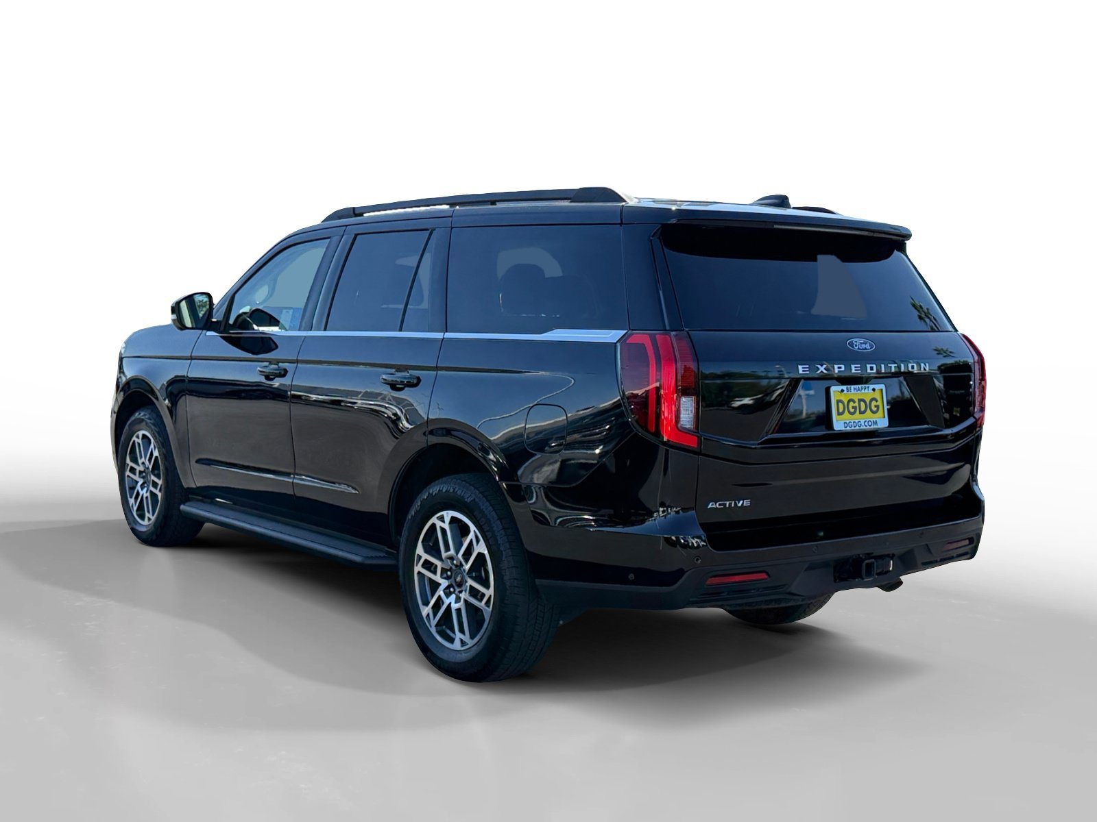 Certified Used 2025 Black Metallic Ford Active image 3