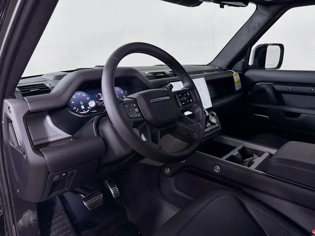 New 2026 Santorini Black Land Rover V8 image 9