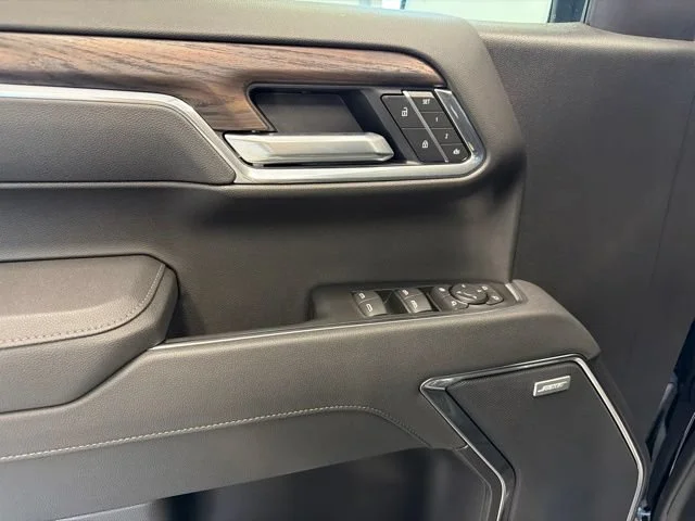 New 2026 Onyx Black GMC SLT image 49