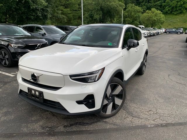2023 Volvo C40 P8 Recharge Ultimate AWD's photo