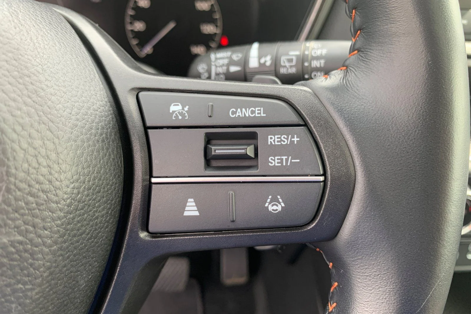 Certified Used 2025  Honda Sport image 30