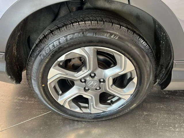 Used 2019  Honda EX image 9