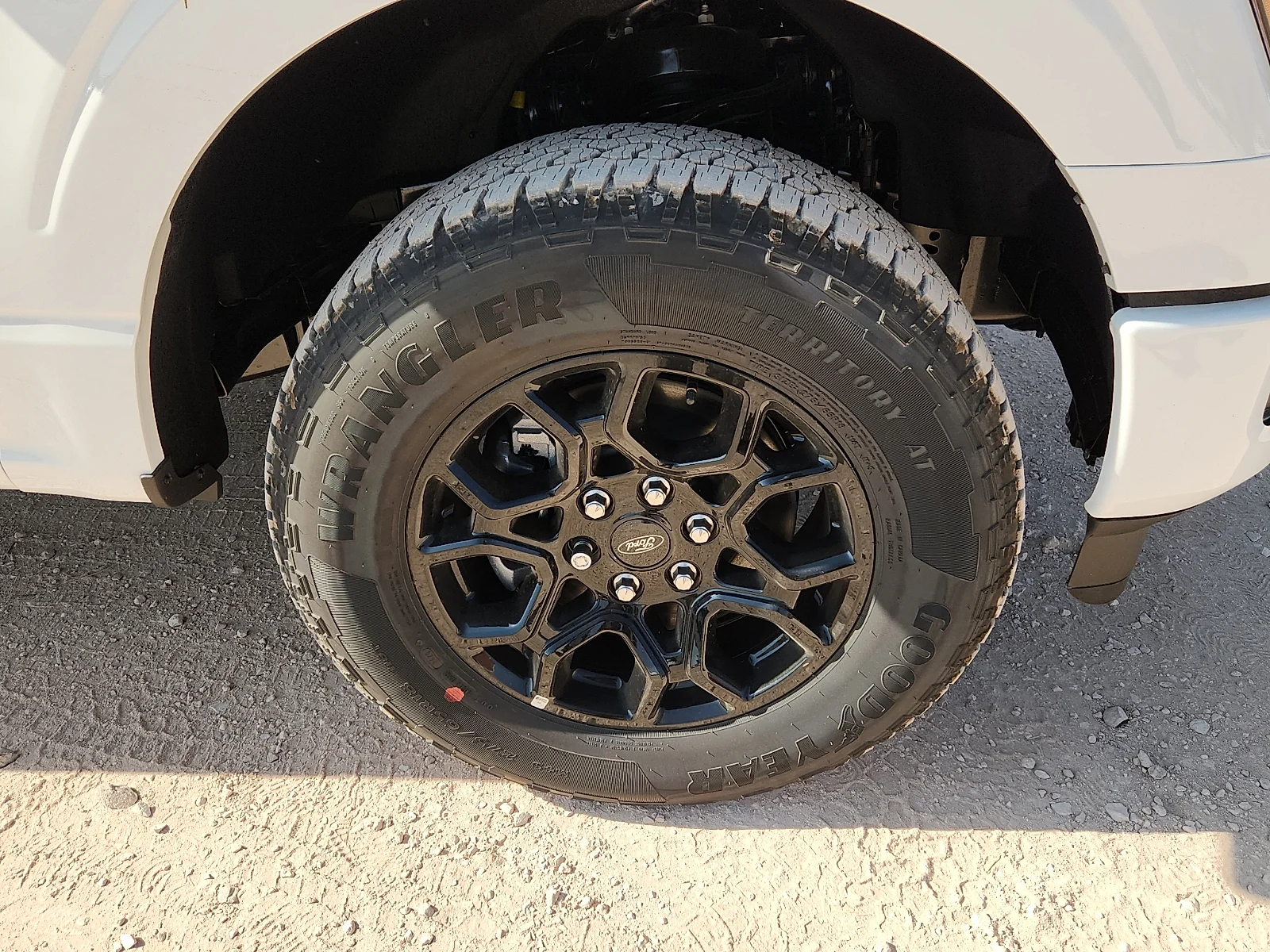 New 2026 Oxford White Ford STX image 9