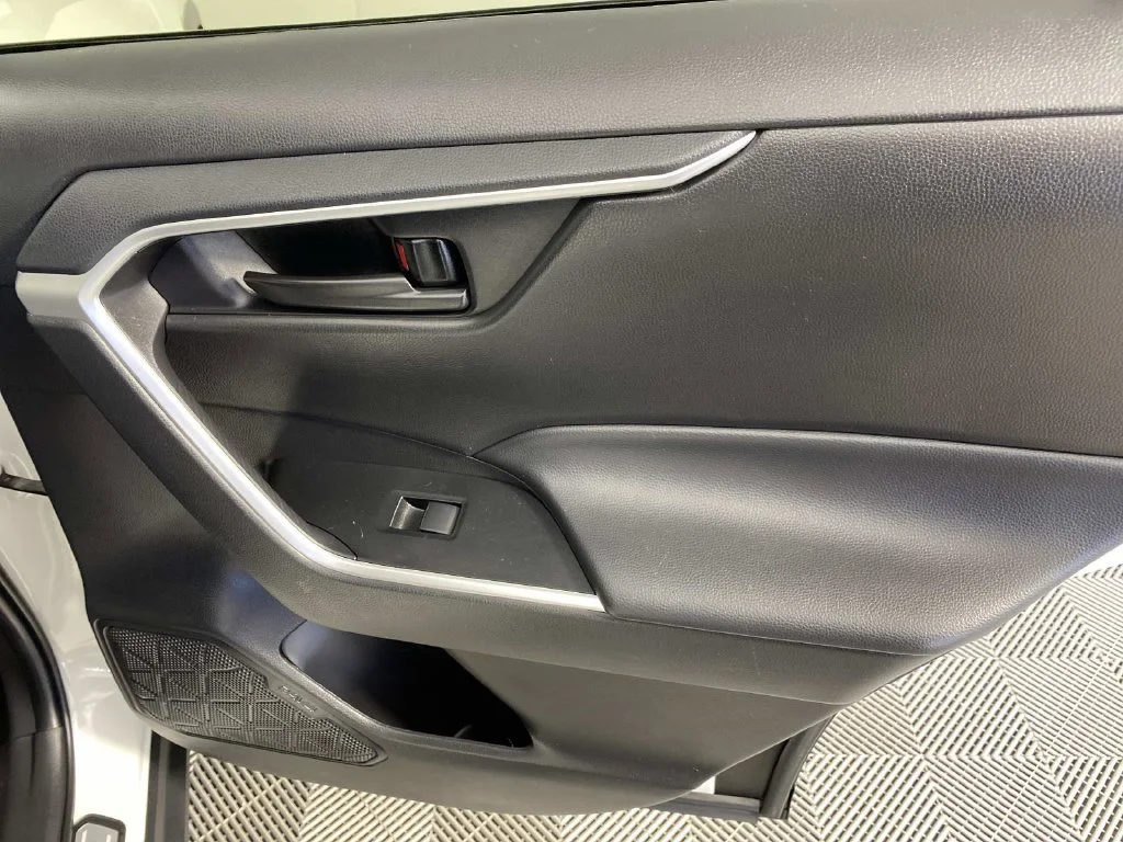 Used 2024 Ice Toyota LE image 24