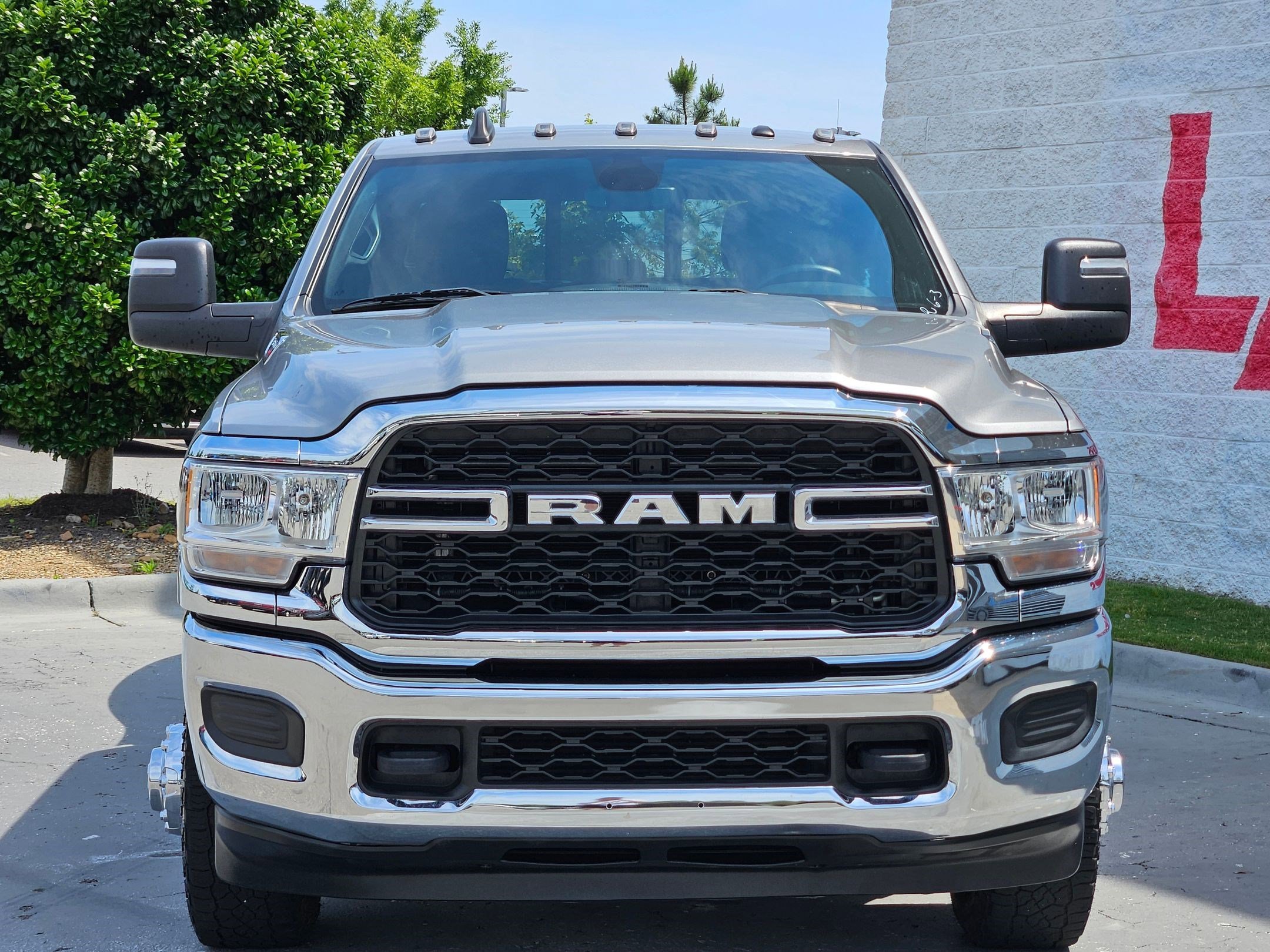 Used 2024 RAM Ram 3500 Pickup Tradesman with VIN 3C63RRGLXRG256699 for sale in Little Rock