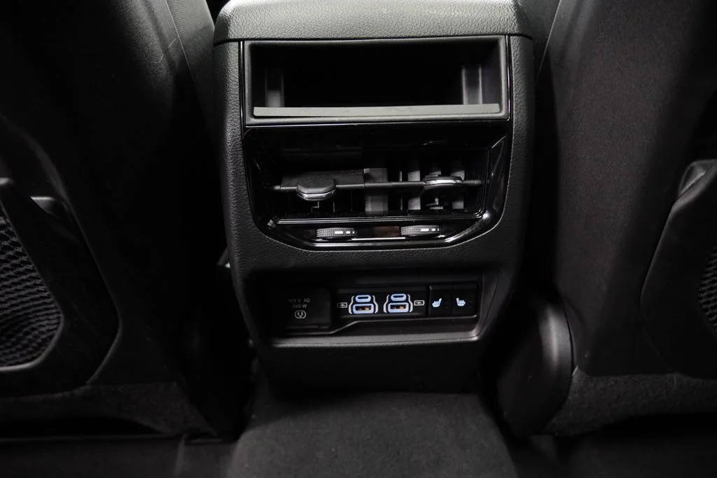 Certified Used 2024 Gray Jeep Limited image 30