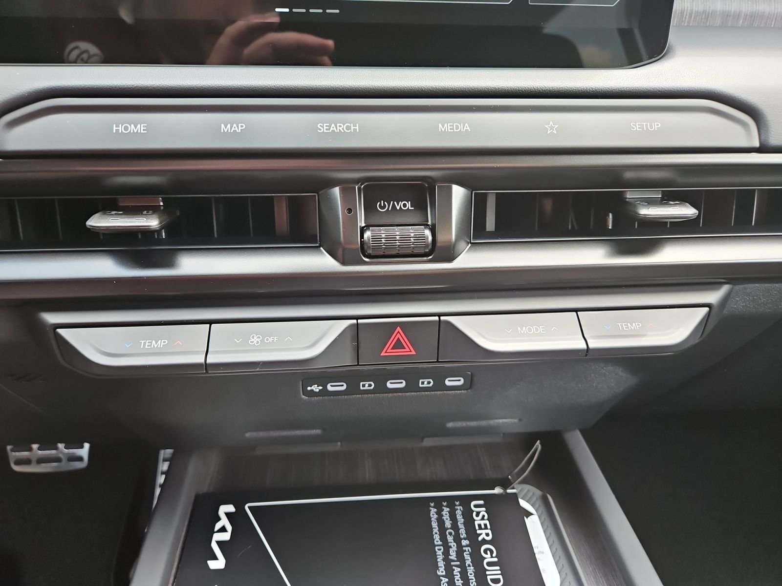 New 2027 Ebony Black Kia X-LINE SX PRESTIGE image 28