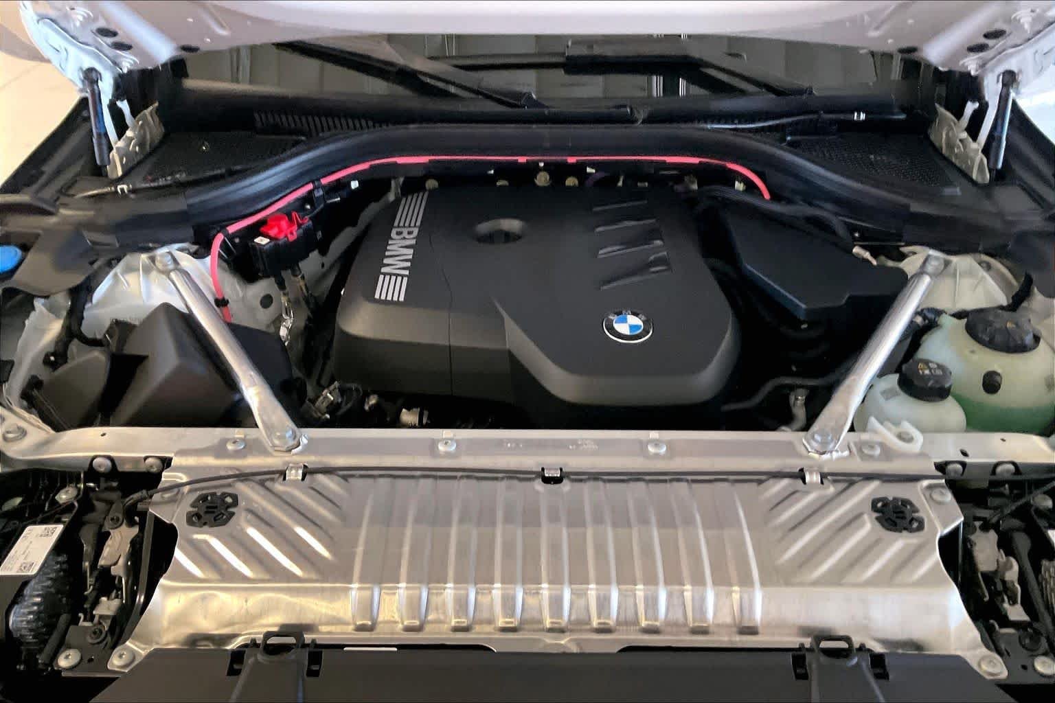 New 2026 Alpine White BMW 30 xDrive image 16