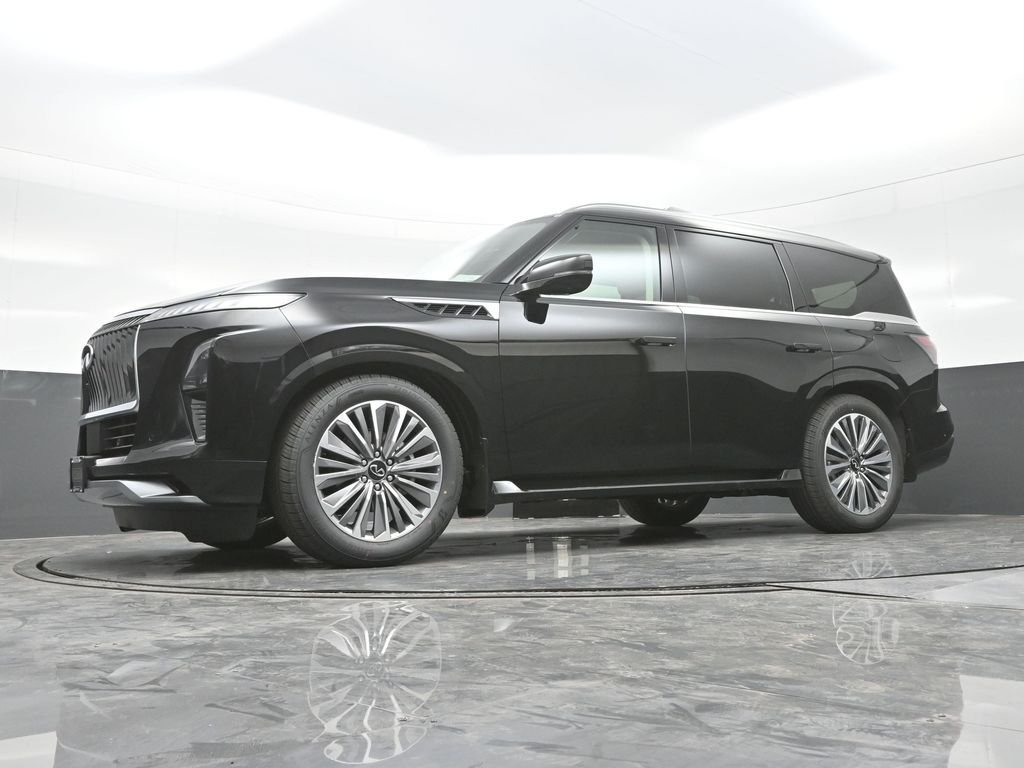 New 2026 Black INFINITI LUXE image 36
