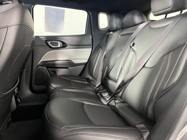 Used 2023 Gray Jeep Limited image 38