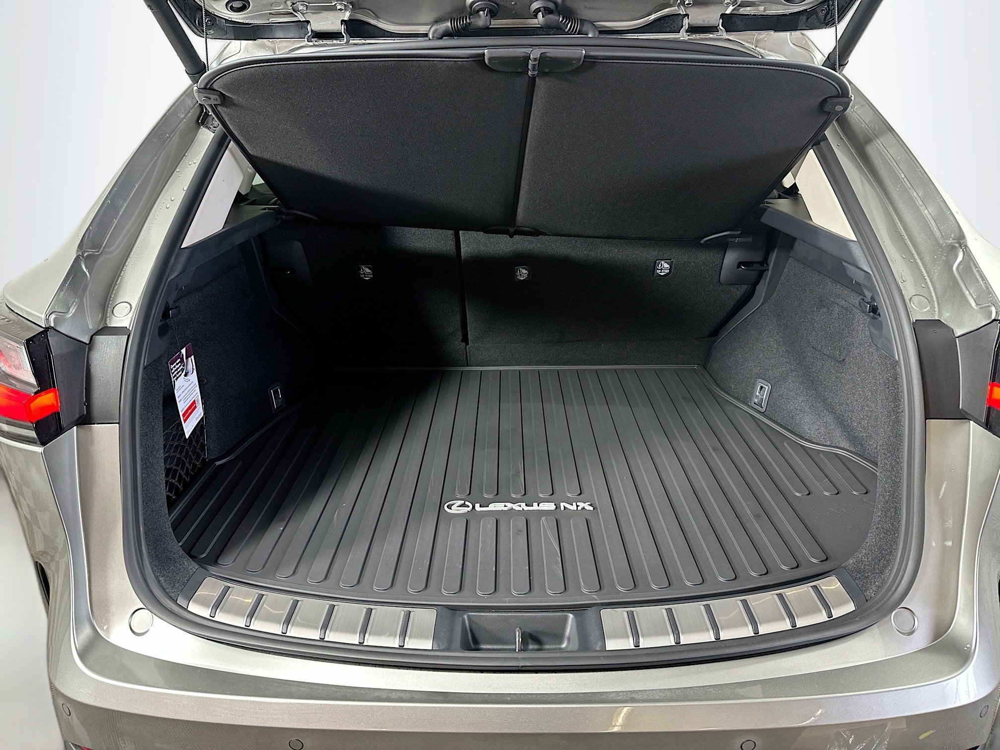 2026 Lexus NX 450h+ Luxury - Photo 25