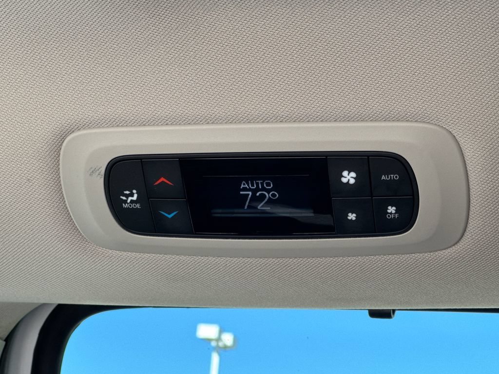 Used 2024 White Chrysler Touring L image 28