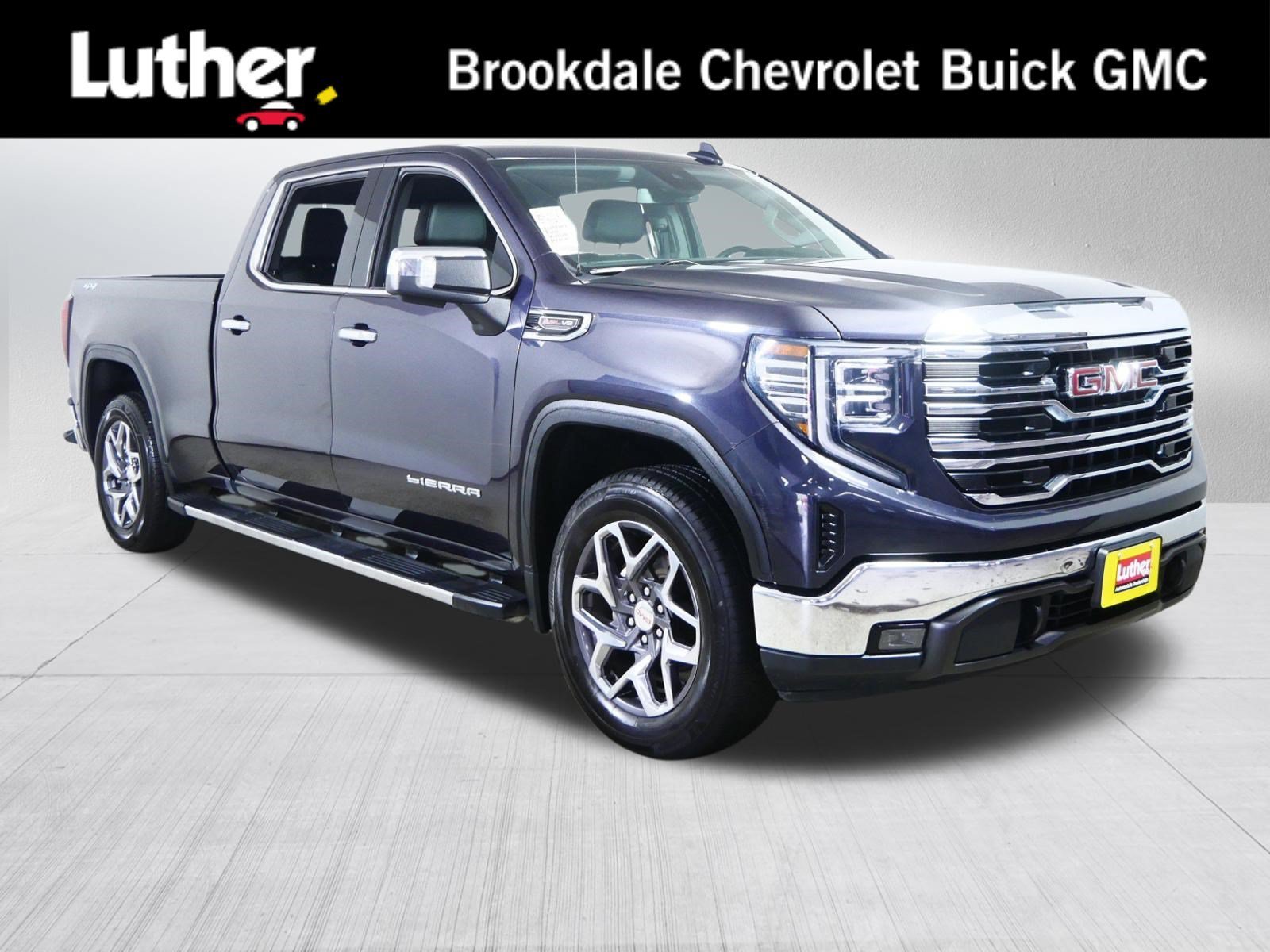 Used 2023 Titanium Rush Metallic GMC SLT image 1