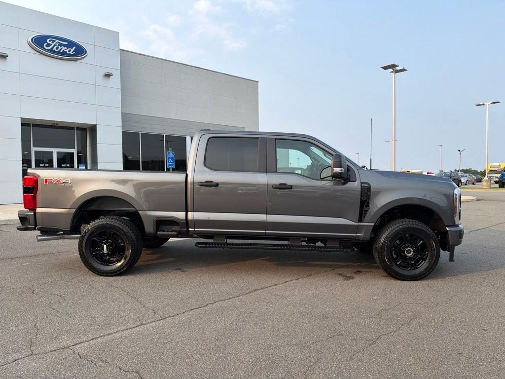 New 2026 Carbonized Gray Metallic Ford XL image 2