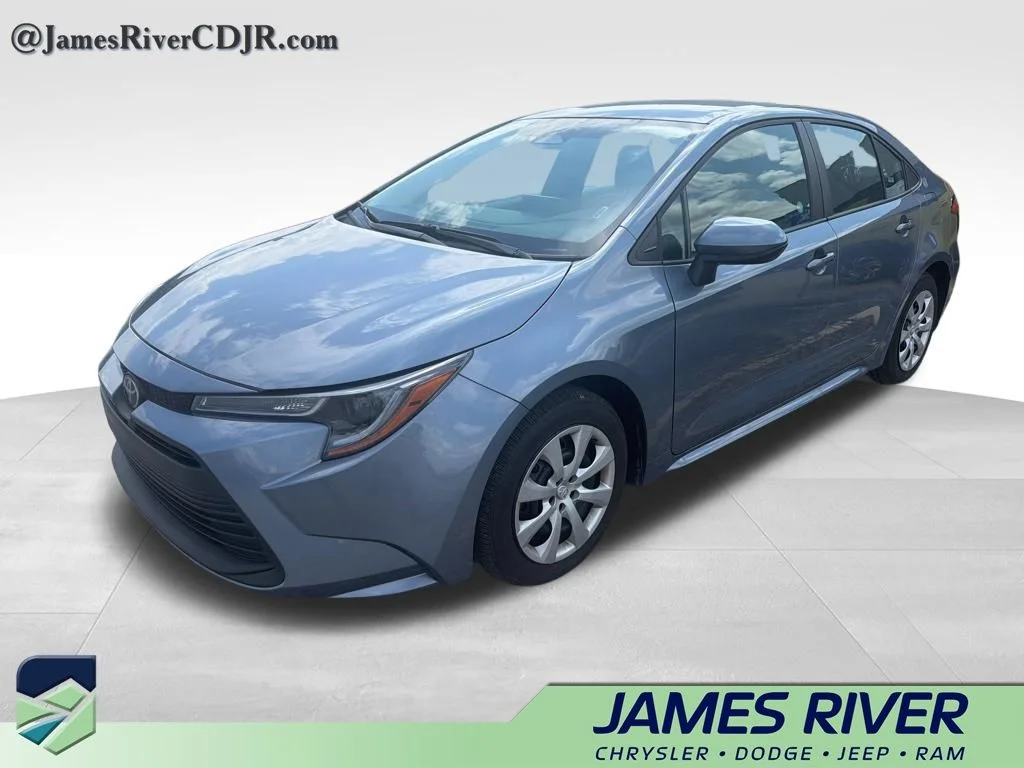 2026 Toyota Corolla LE CVT's photo