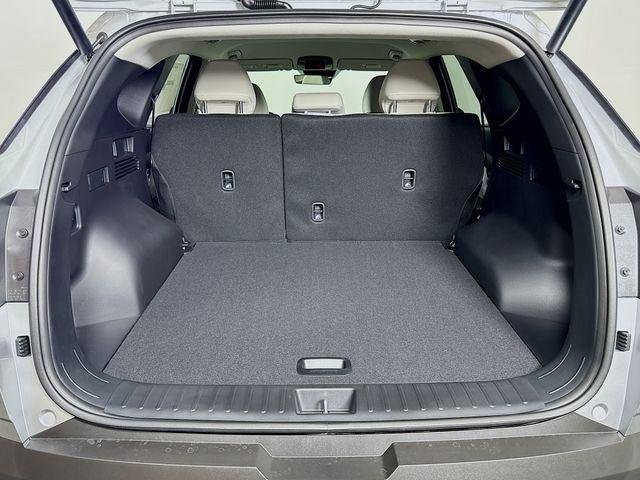 New 2026 Silver Hyundai SEL Convenience image 40