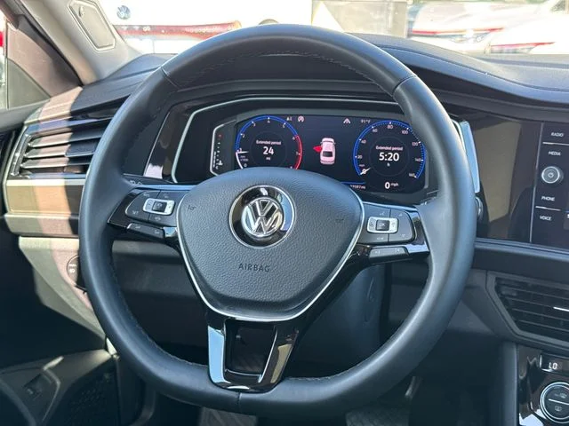 Used 2019 Gray Volkswagen SEL Premium image 25