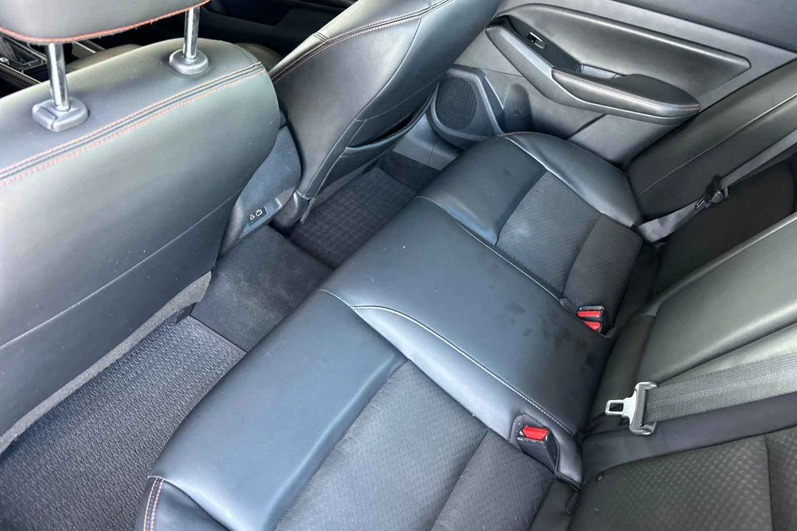 Used 2023 Blue Nissan 2.5 SR image 12