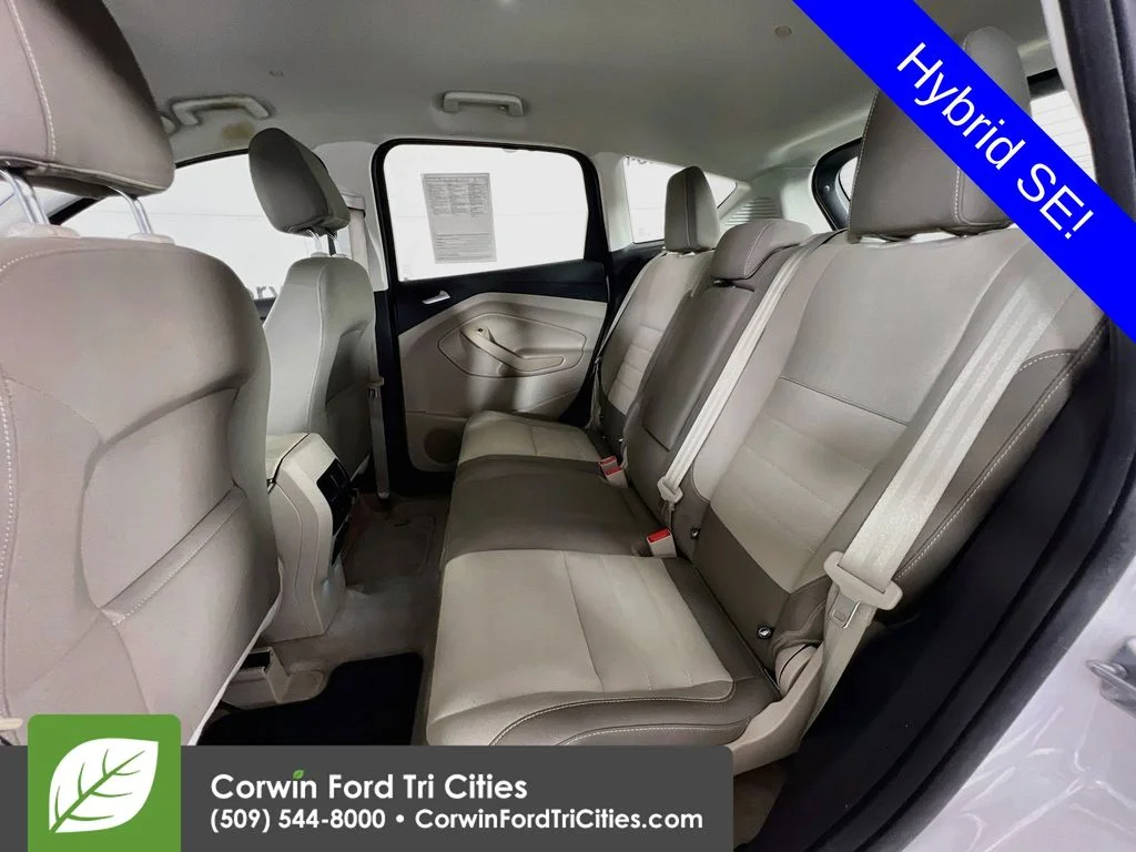 Used 2013 Oxford White Ford SE image 25