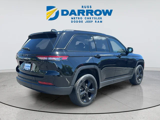 Used 2023 Black Jeep Limited image 5