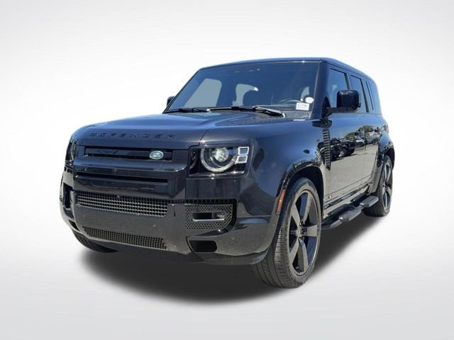Certified Used 2025 Black Land Rover V8 image 3