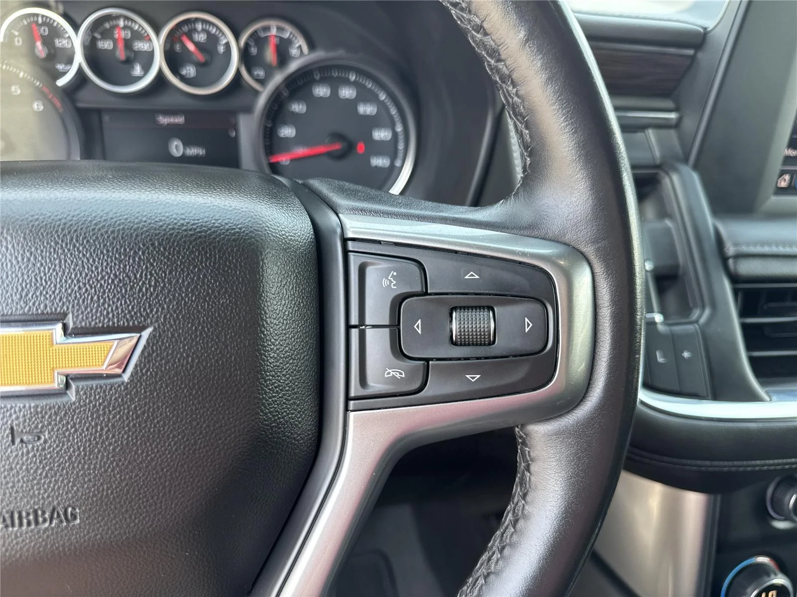 Used 2023 Auburn Metallic Chevrolet LS image 23