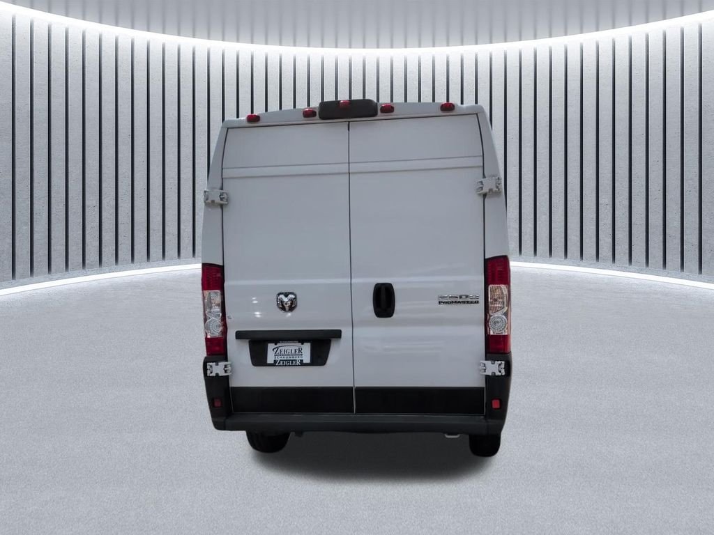 Used 2025 White Ram High Roof image 9